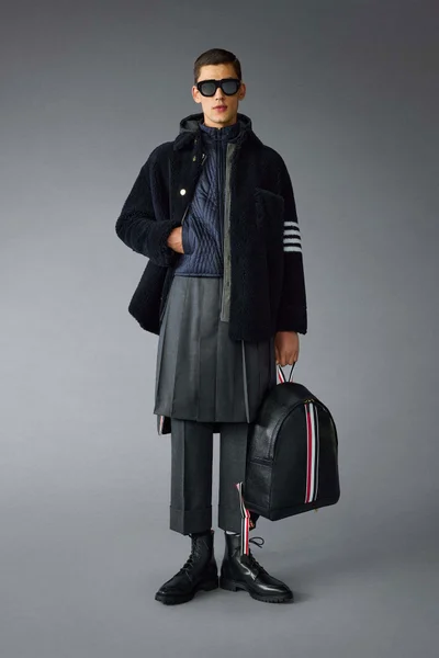 Look 19